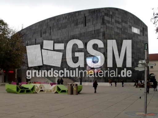 Museum Moderne Kunst.JPG